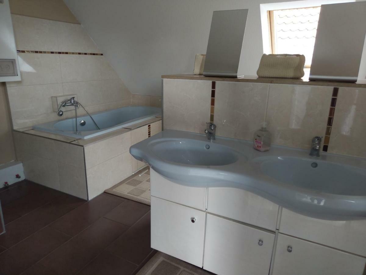 Ferienwohnung Resit 2 Steinhude Exteriör bild